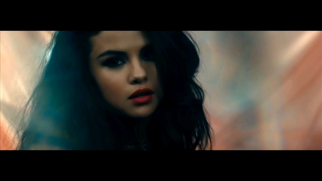 [图]Selena Gomez - Come & Get It-[1080P]