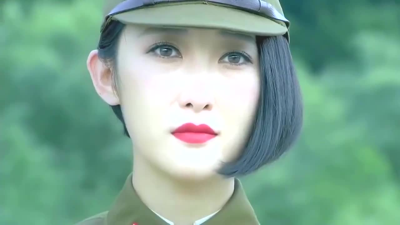 狐影:女鬼子要求交换人质,自己人竟早已死亡,直接暴怒气吐血
