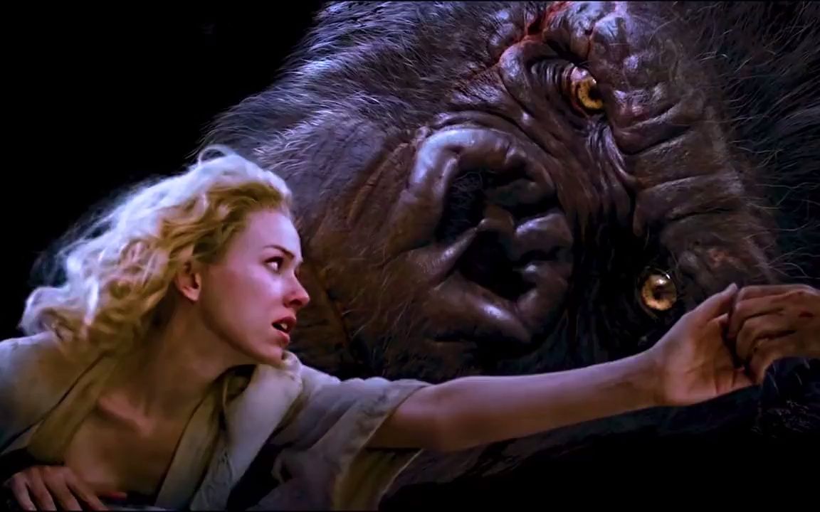 金刚的美女逃走,直接暴走纽约,它业喜欢美女