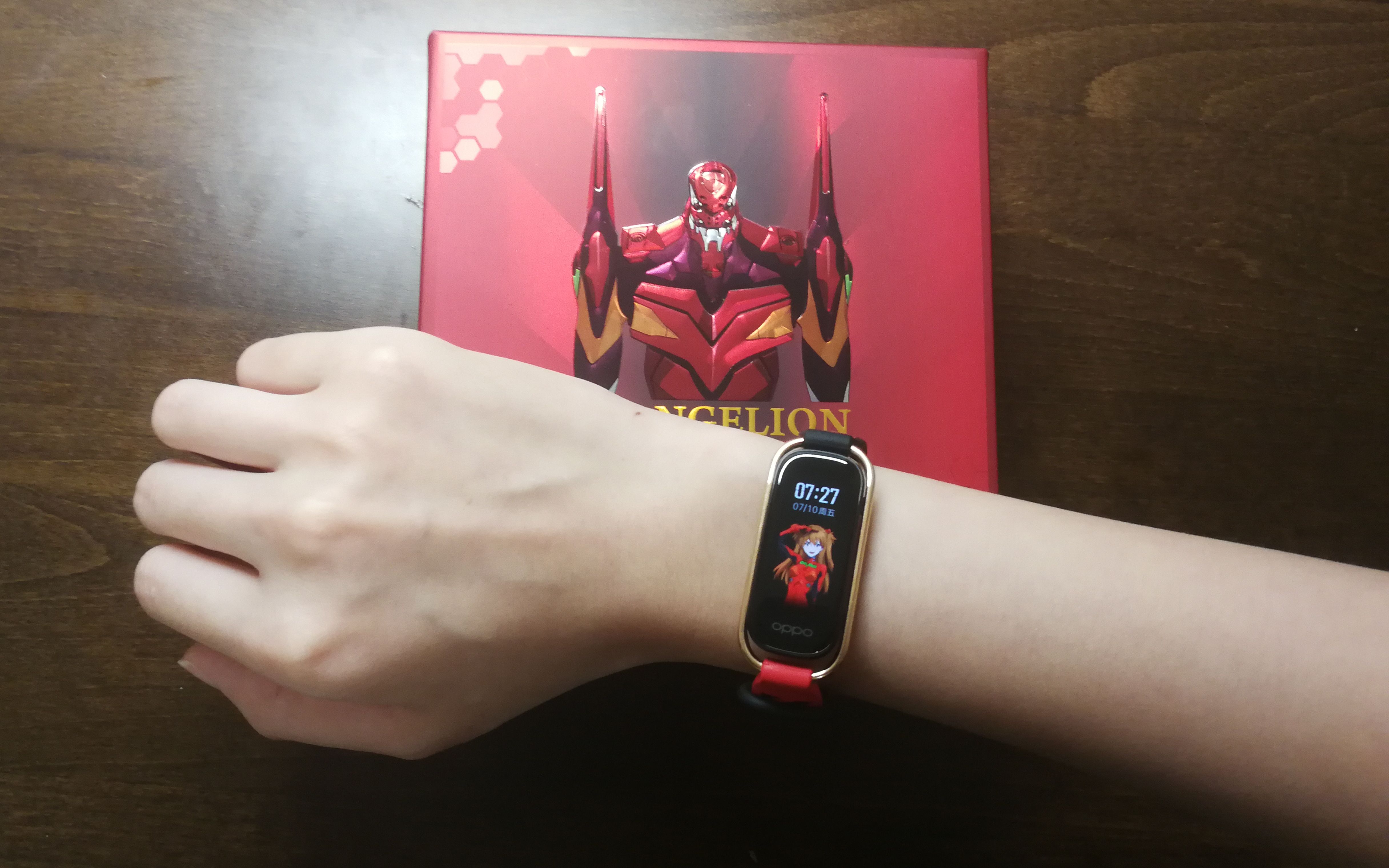 eva×oppo 限定版运动手环开箱试戴_哔哩哔哩_bilibili