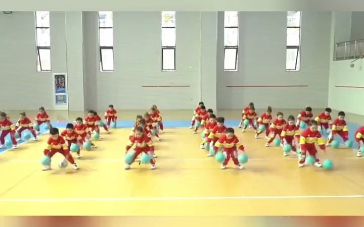 [图]幼儿园篮球操《中国梦 篮球梦》.mp4