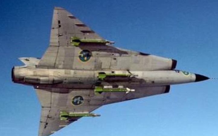 [战争雷霆][warthunder]萨博j35眼镜蛇机动(推特转载)