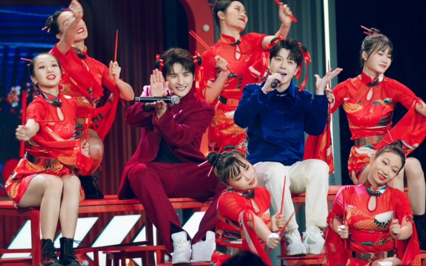 【张远 王栎鑫】谁还没看过再就业娃娃,简直可爱到犯规啦