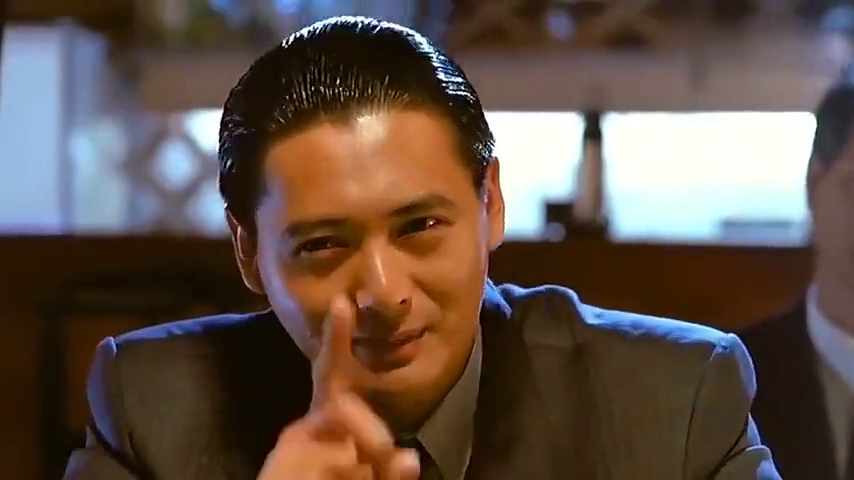 赌神:敢在赌神面前出老千,谁料赌神一上场,大佬输得那叫一个惨