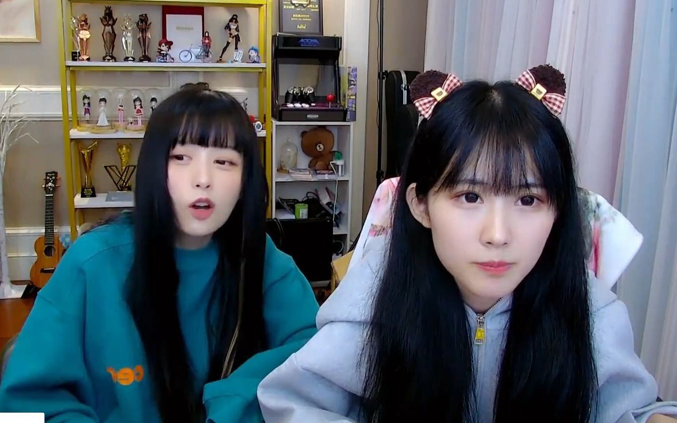 斗鱼-不2不叫周淑怡_2020-10-06-1959_10-06-2134_二台:树宝蛋宝 天凉