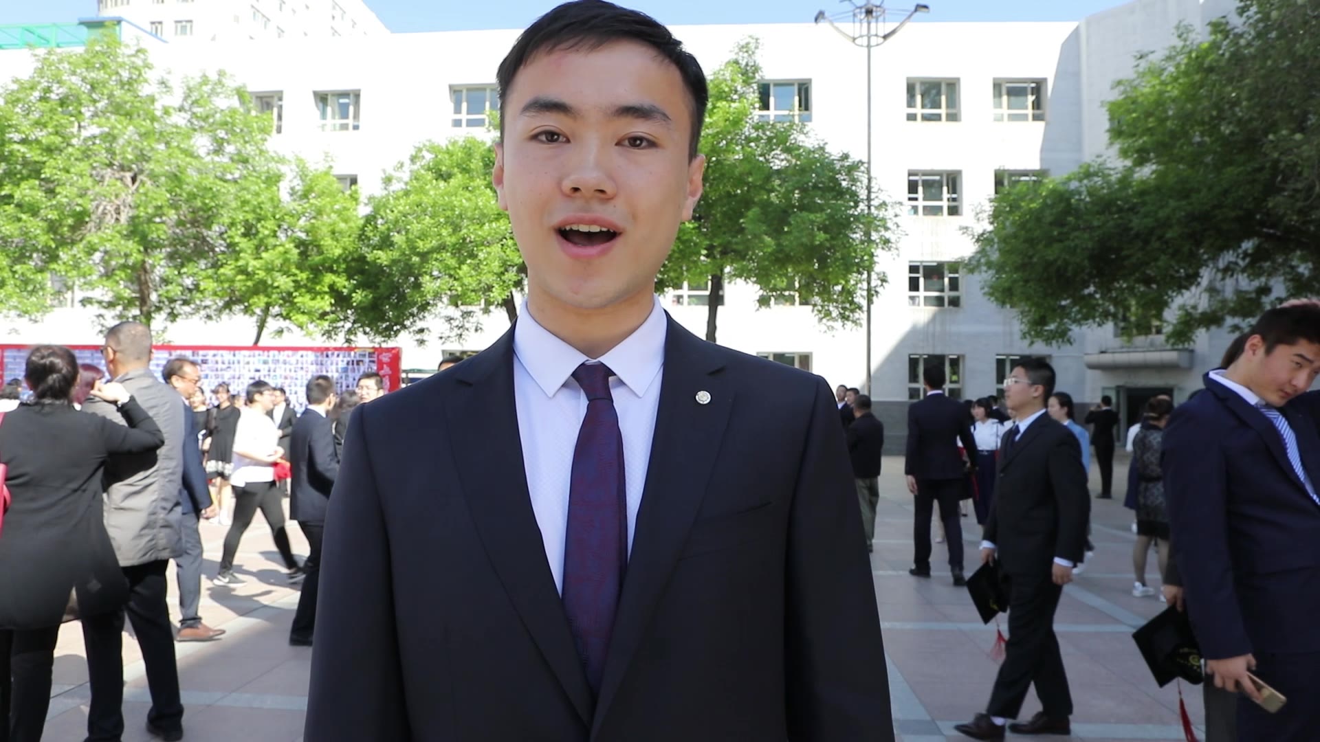 新疆高三学生18岁了怎么庆祝,来兵团二中看看