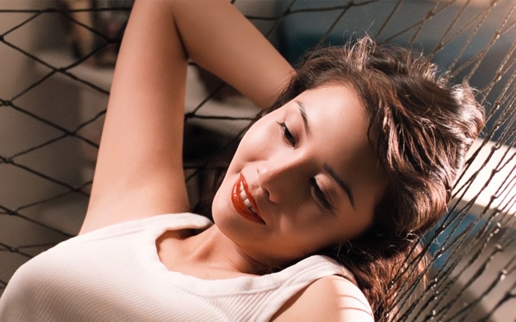 邱淑贞牺牲最大电影本色出演十分大胆与任达华组成雌雄大盗