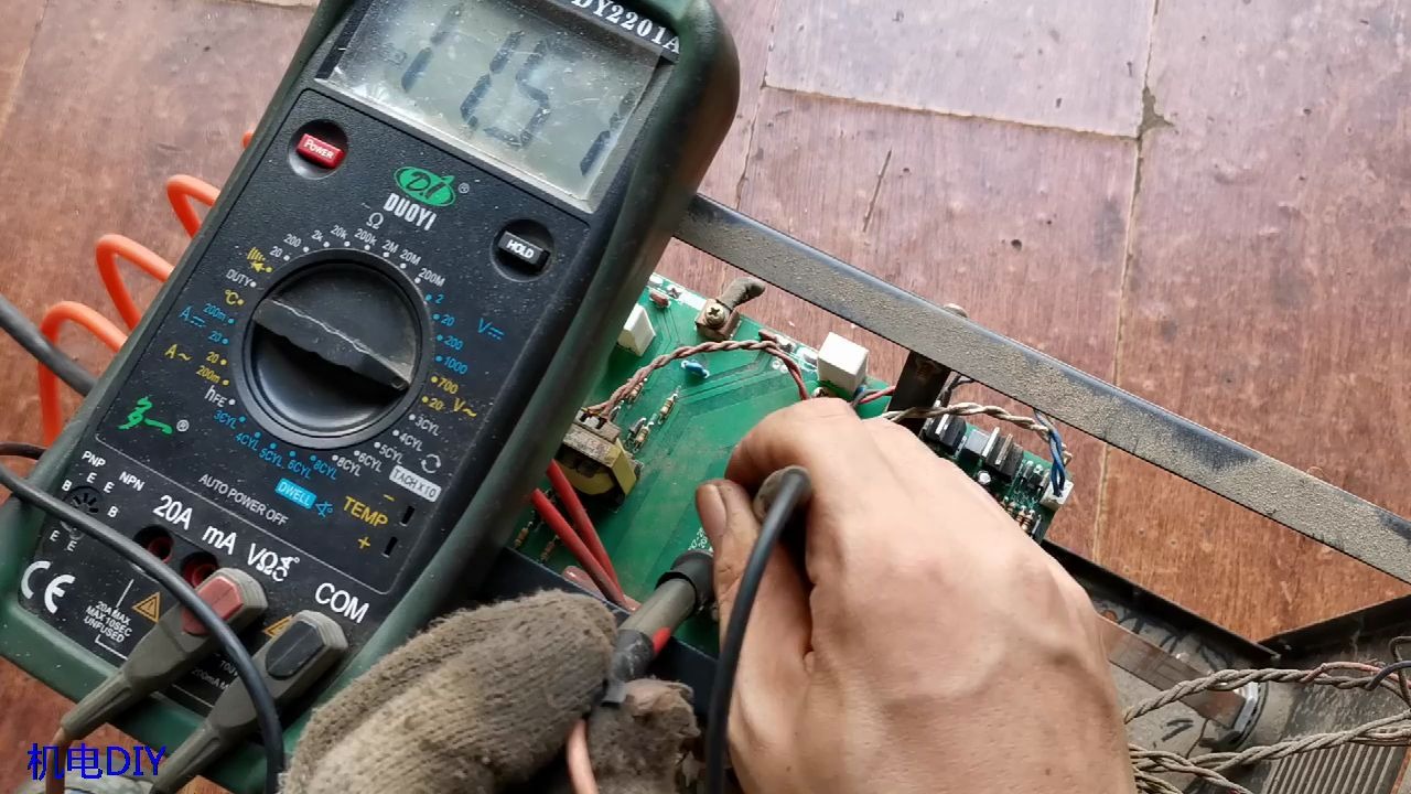 电焊机辅助电源维修!没配件也得修好必须把钱赚到手