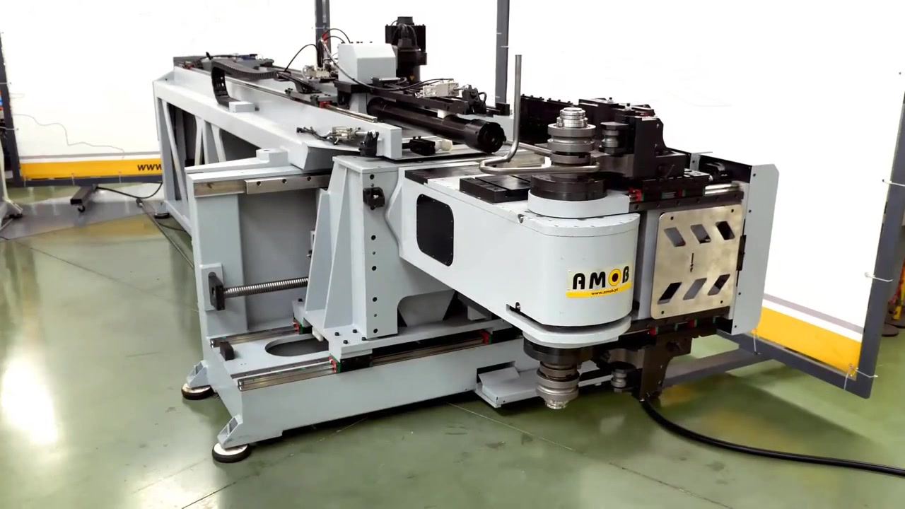 高端全自动弯管机旋转弯管机国外机器