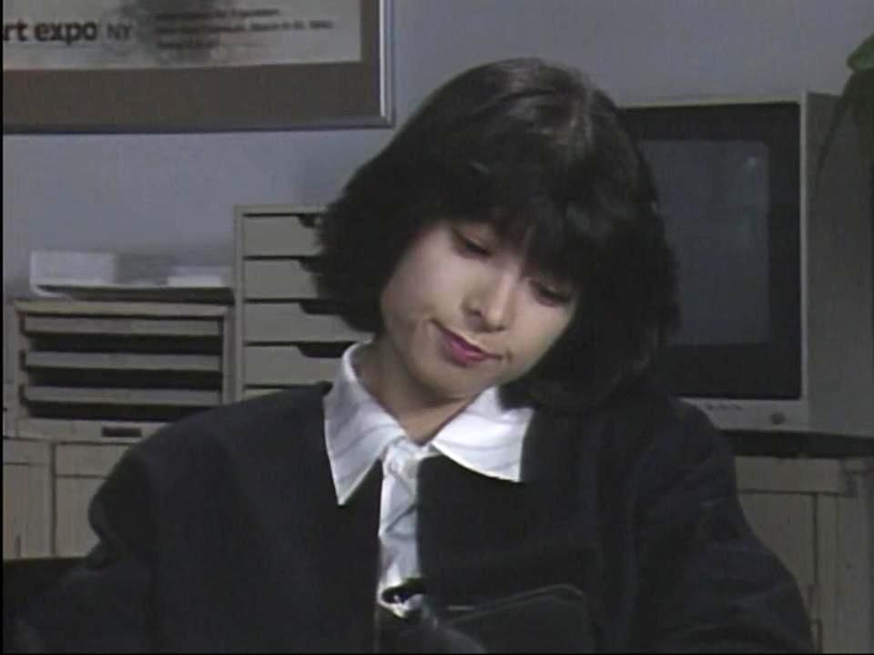 【河合奈保子】《 ベビーシッター 桃子の冒険》(1990)电影片段1哔哩哔哩bilibili