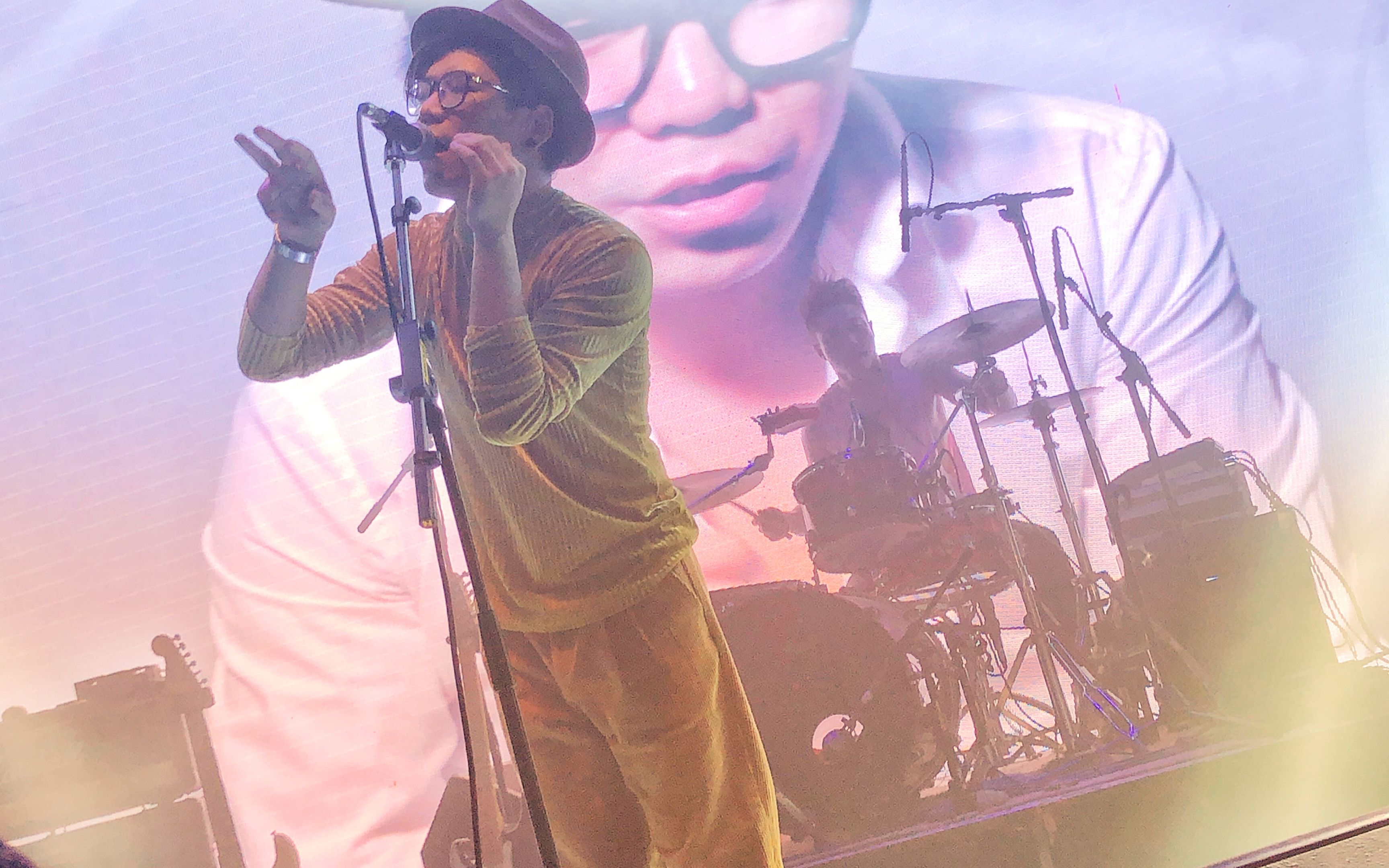 a公馆新专辑《万物有光》首发专场 北京糖果