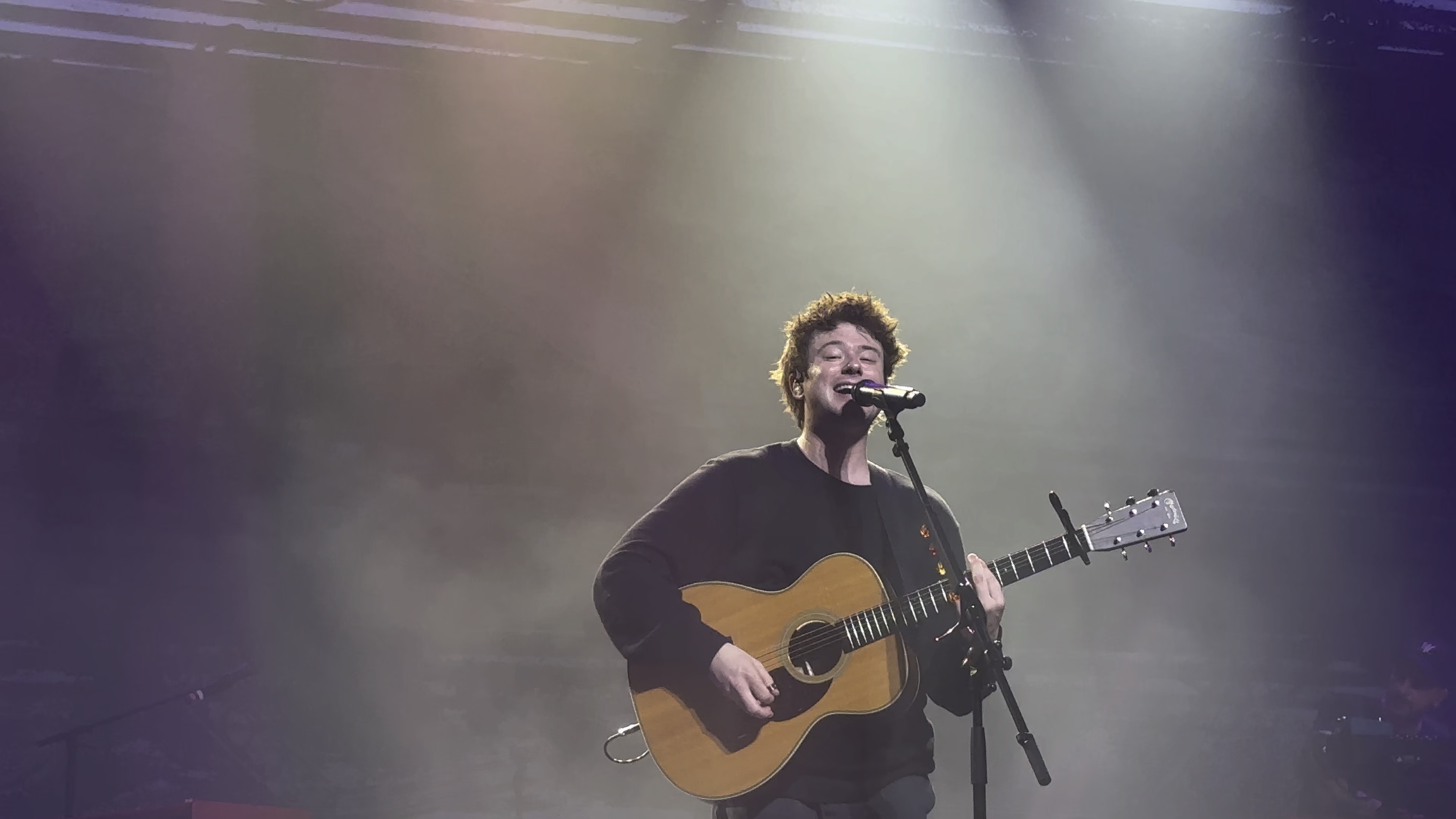 alec benjamin 壁纸图片