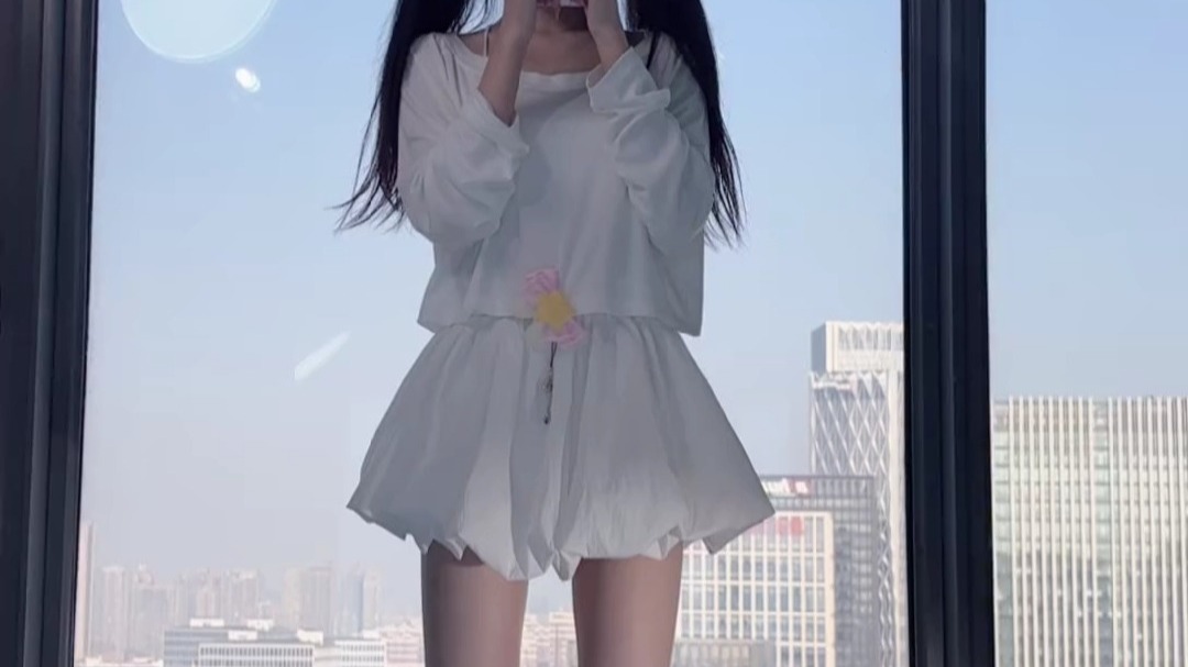 双马尾长腿妹妹弹力摇