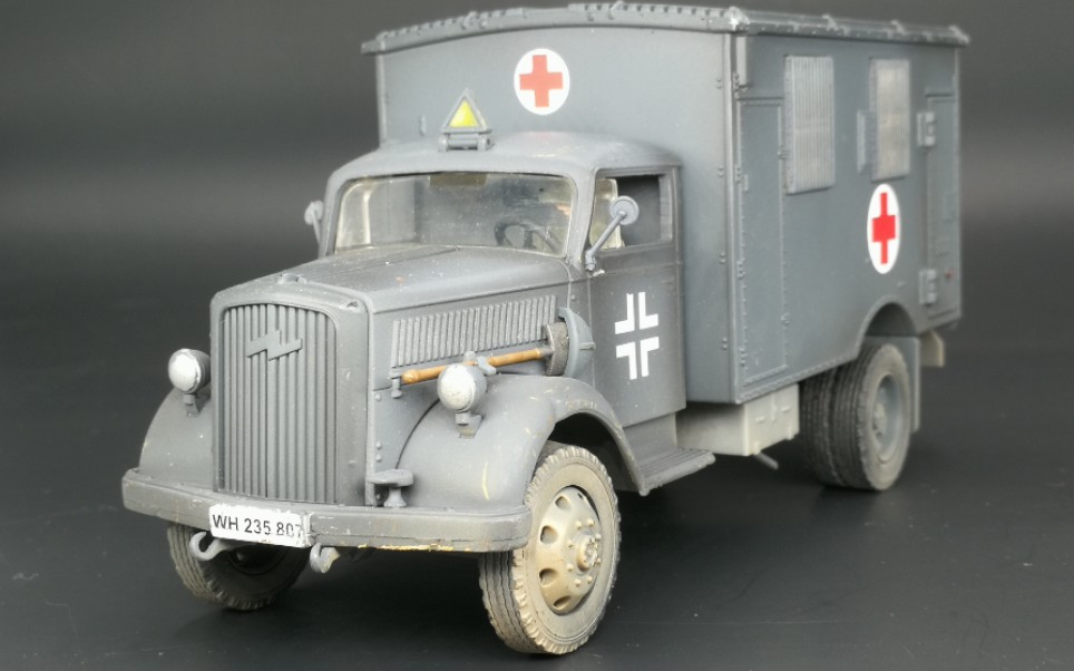 fov 1/32德军救护车