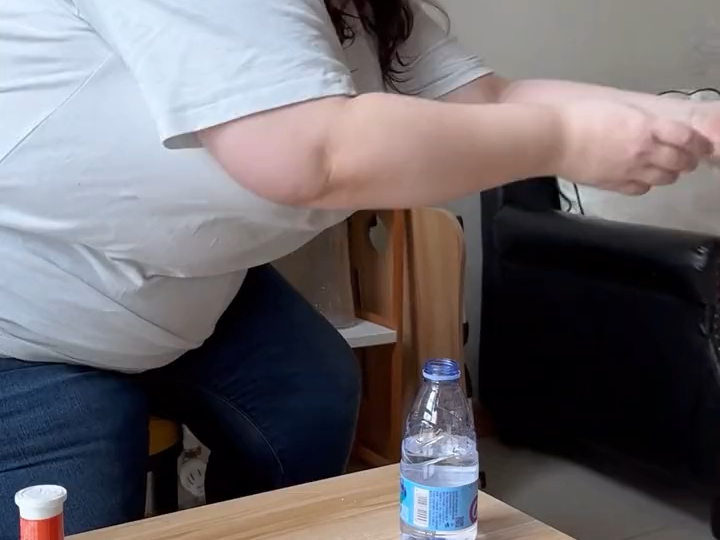 【安波儿大琪和洛根】新作上线,快来看看!