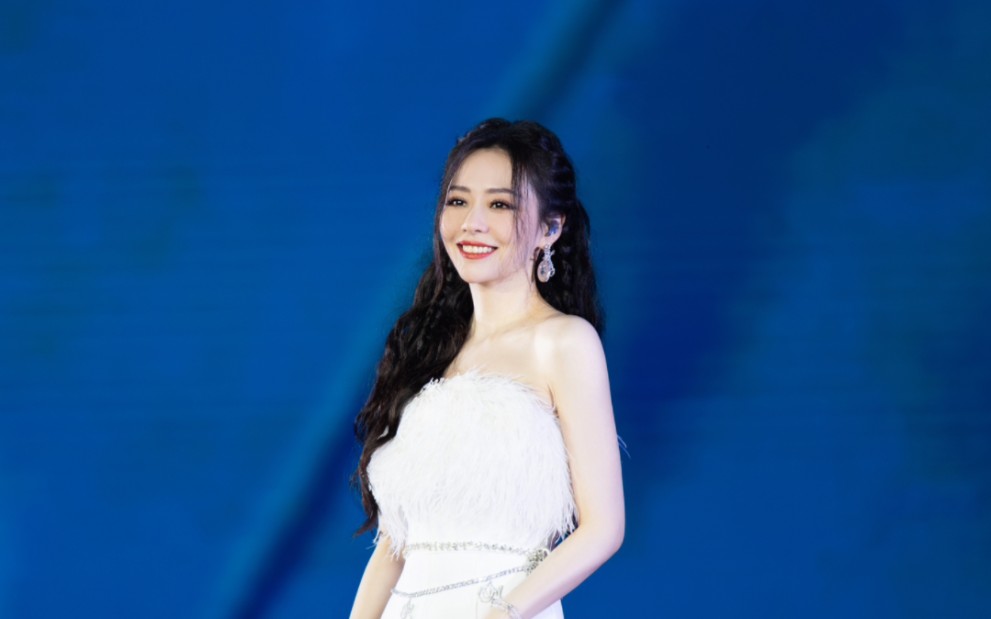 【张靓颖】饭拍全程 比音勒芬20周年活动