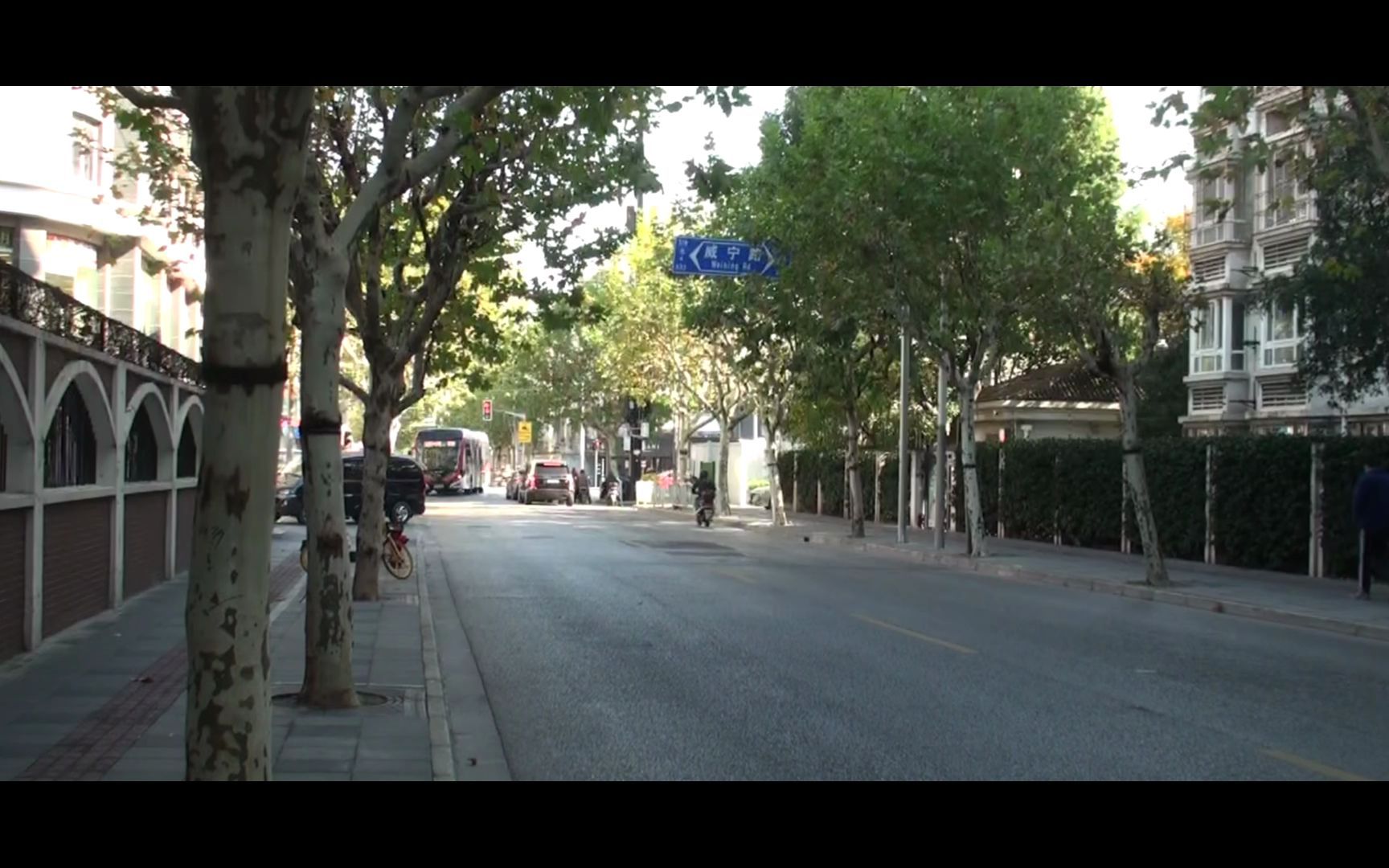 上海公交 巴士三公司 1250路 z2g-0457