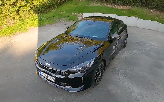 2023款起亚斯汀格stinger gt 3.3t-gd 城市第一视角试驾