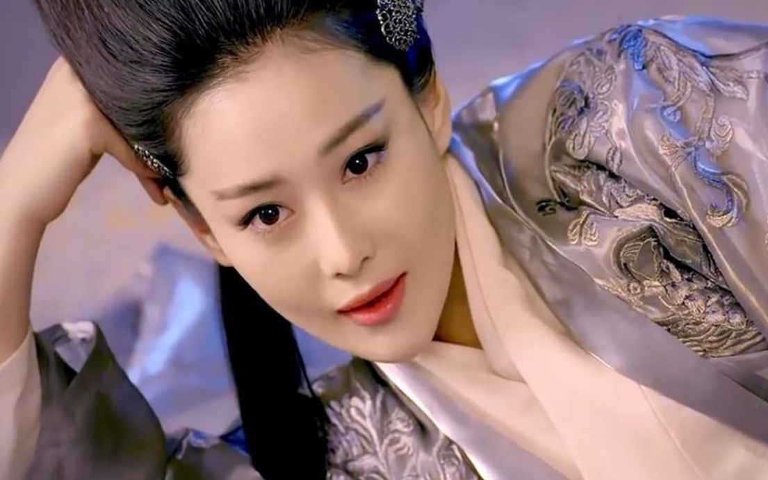 【武侠@苏荃】张馨予太诱惑了,简直是艾莉既视感