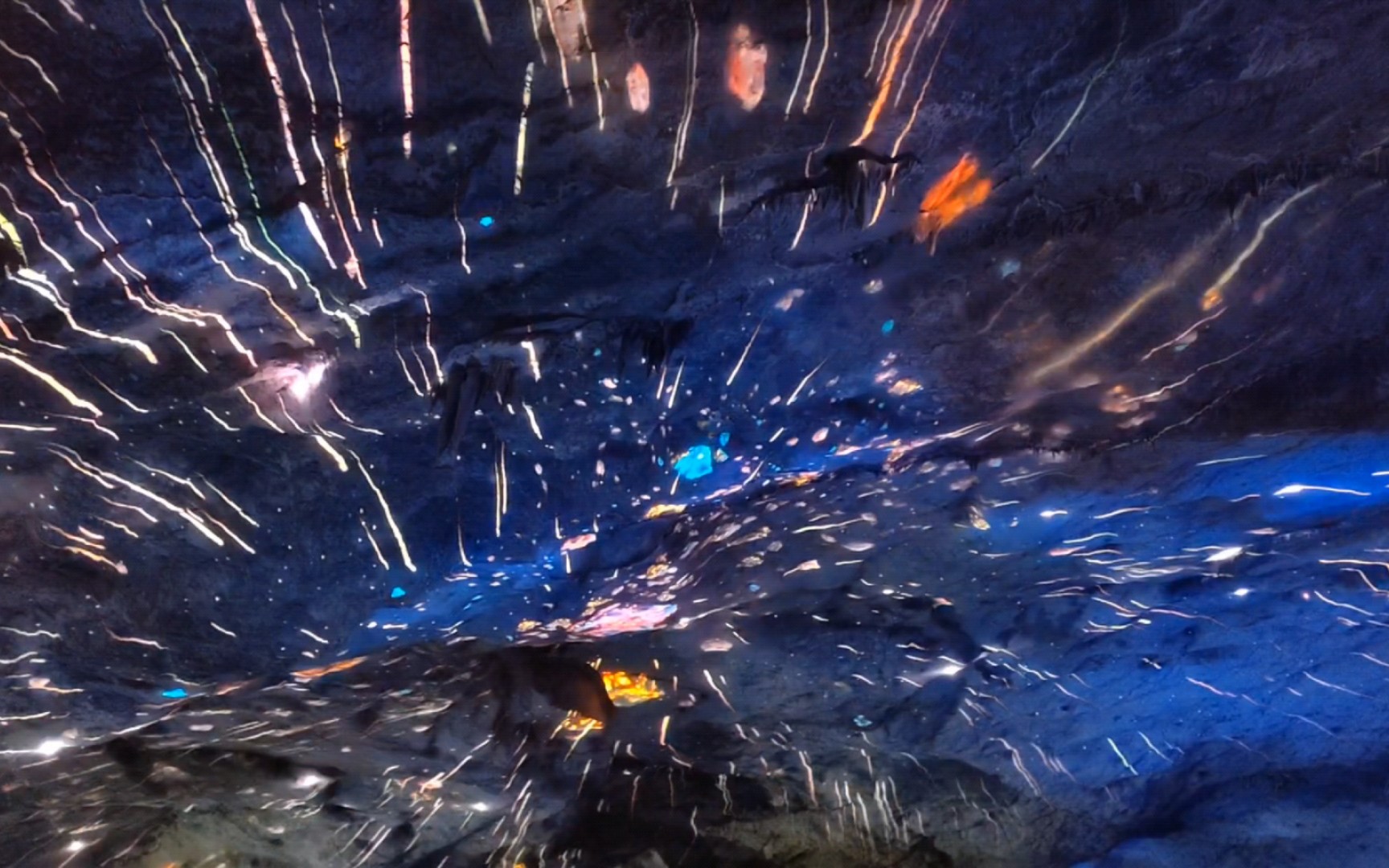 瑶琳仙境灯光秀——宇宙某种意义上来说也是「大空」吧!