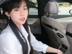 Tải video: 比亚迪短裙小美女