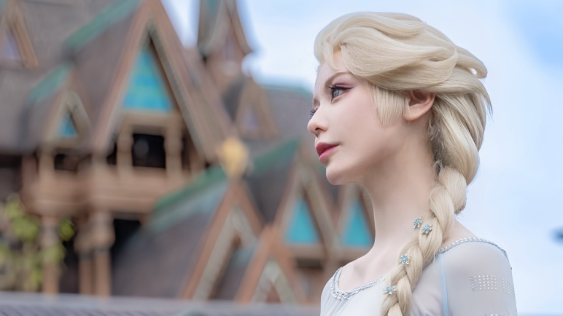 冰雪奇缘艾莎公主仿妆cosplay