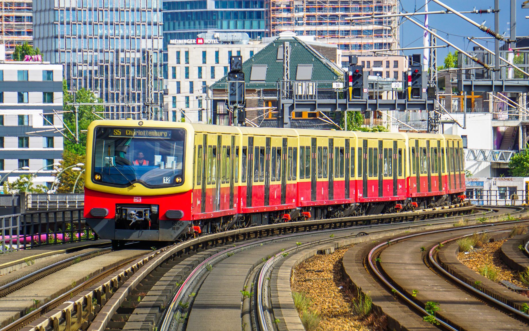 【德国铁路】 西门子防空警报vvvf,柏林城市快铁481/482型随拍