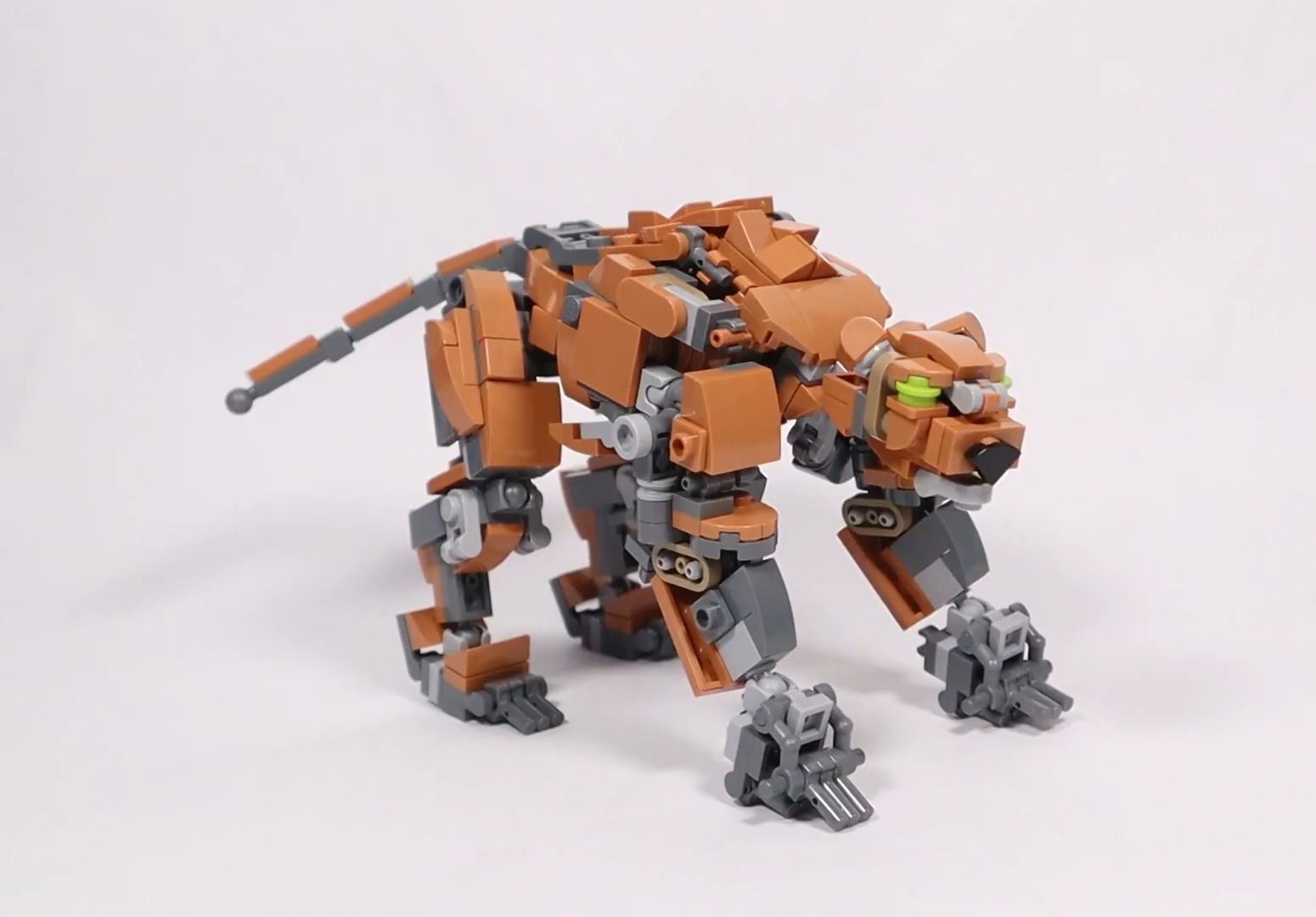 【乐高变形金刚】变七黄豹勇士