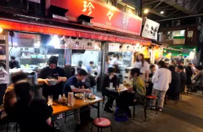 Descargar video: 【日本中华美食】东京超名气的中华料理店，到晚上为止满座高峰不断