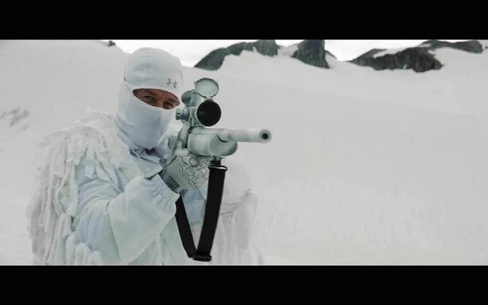 [图]雪地篇：一部谍中谍式的狙击片，把各种气候场景的伪装演绎到极致