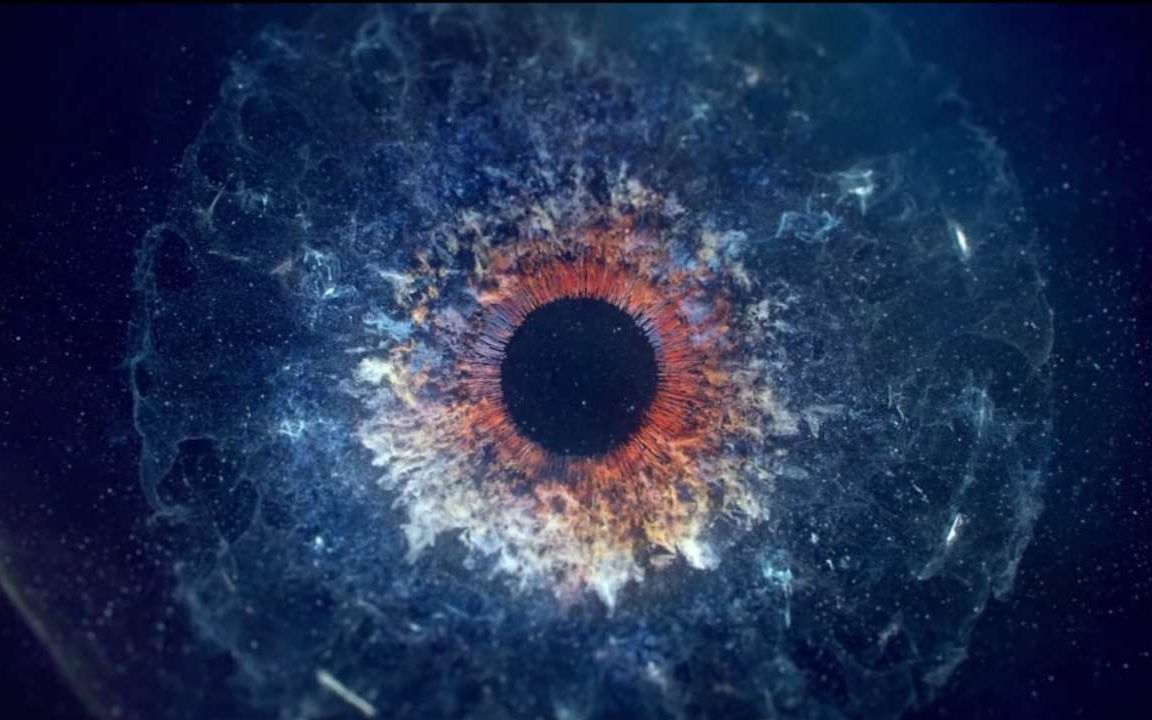 如眼睛的虹膜绝美宇宙之眼浩瀚而璀璨