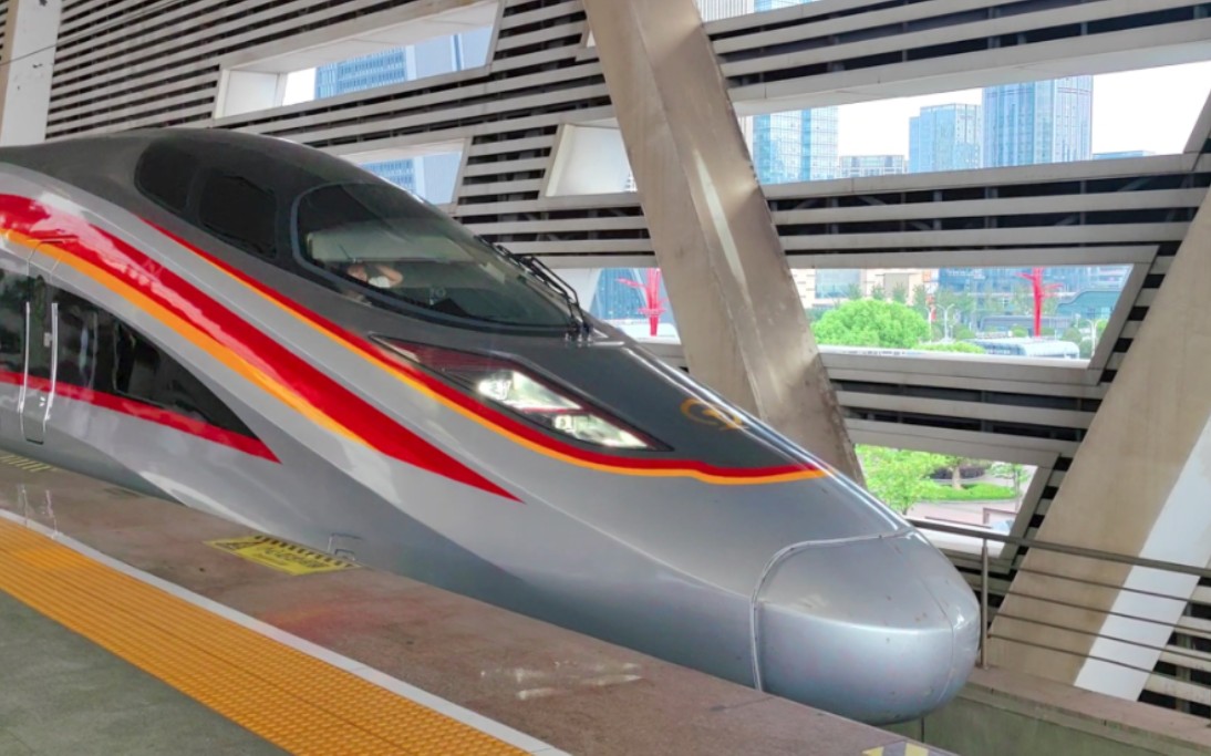 京沪高铁,南局复兴号智能动车cr400af-z-2301 2302担当的g1584次列车