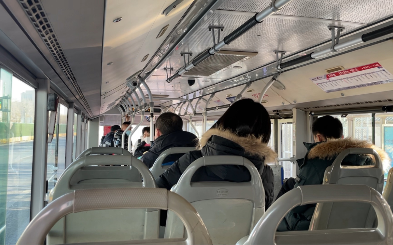 【北京公交】报废资产 670路宇通猫三zk6140hng2 运行视频