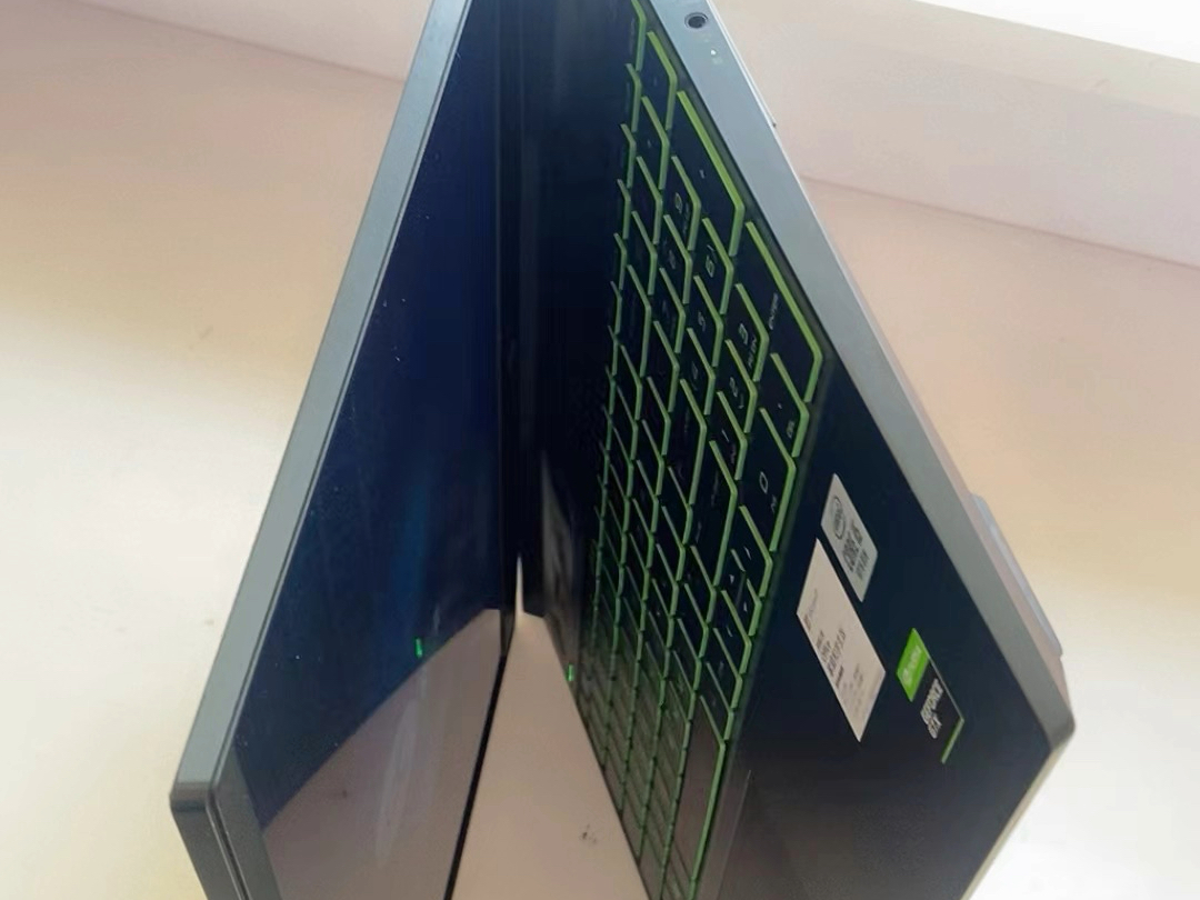 惠普光影精灵6,i5-10300h处理器,16g内存,512g固态硬盘,gtx 1650ti 4g