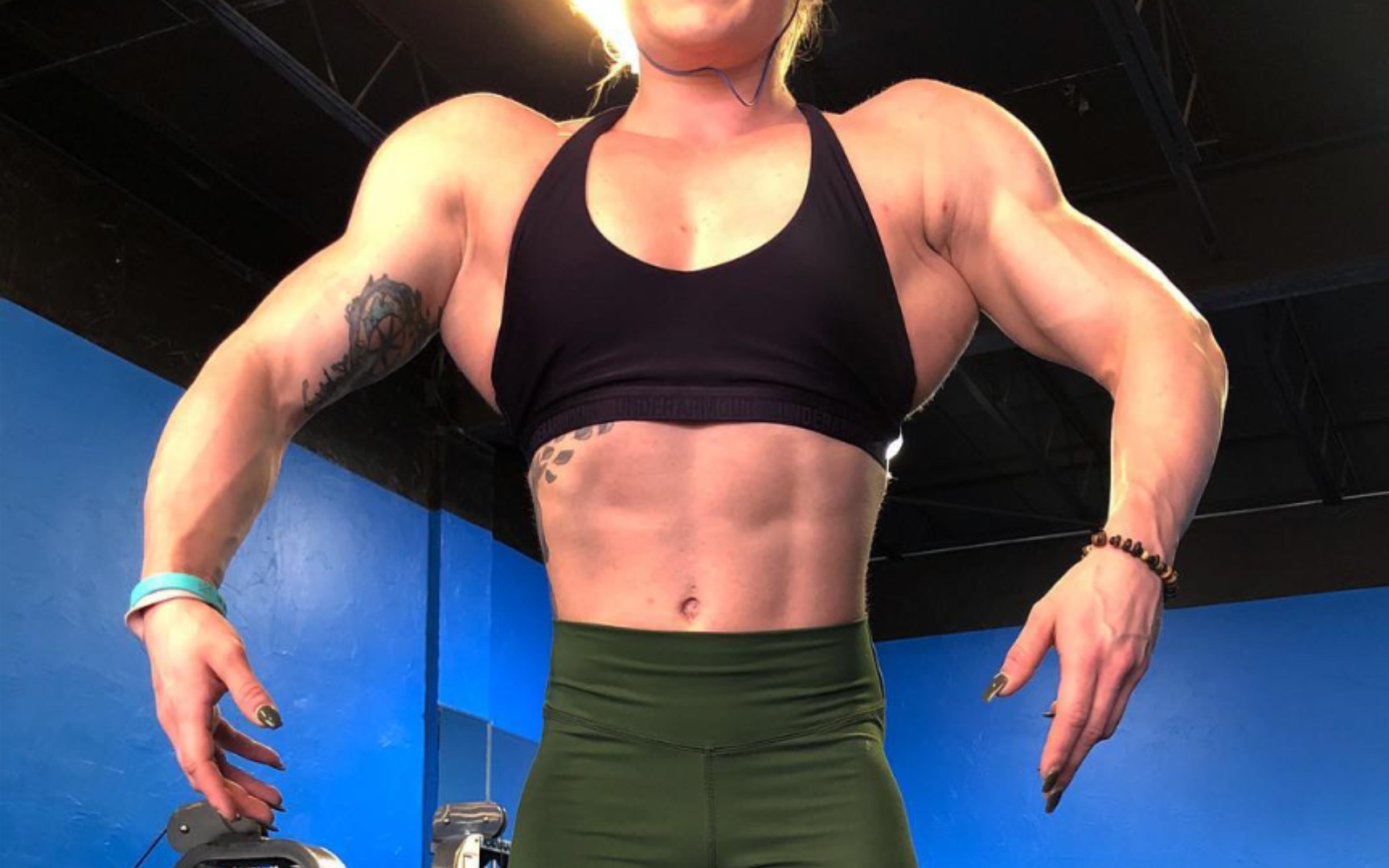 美女形体展示肌肉女身材健美肉质好金刚芭比