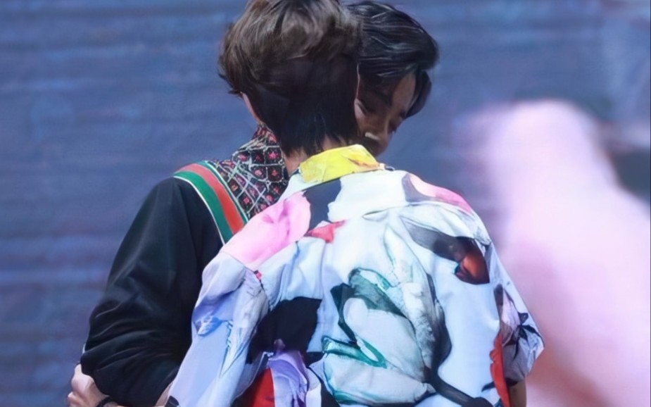 【王一博肖战】泰国见面会 糖点合集 夏天总是要结束的