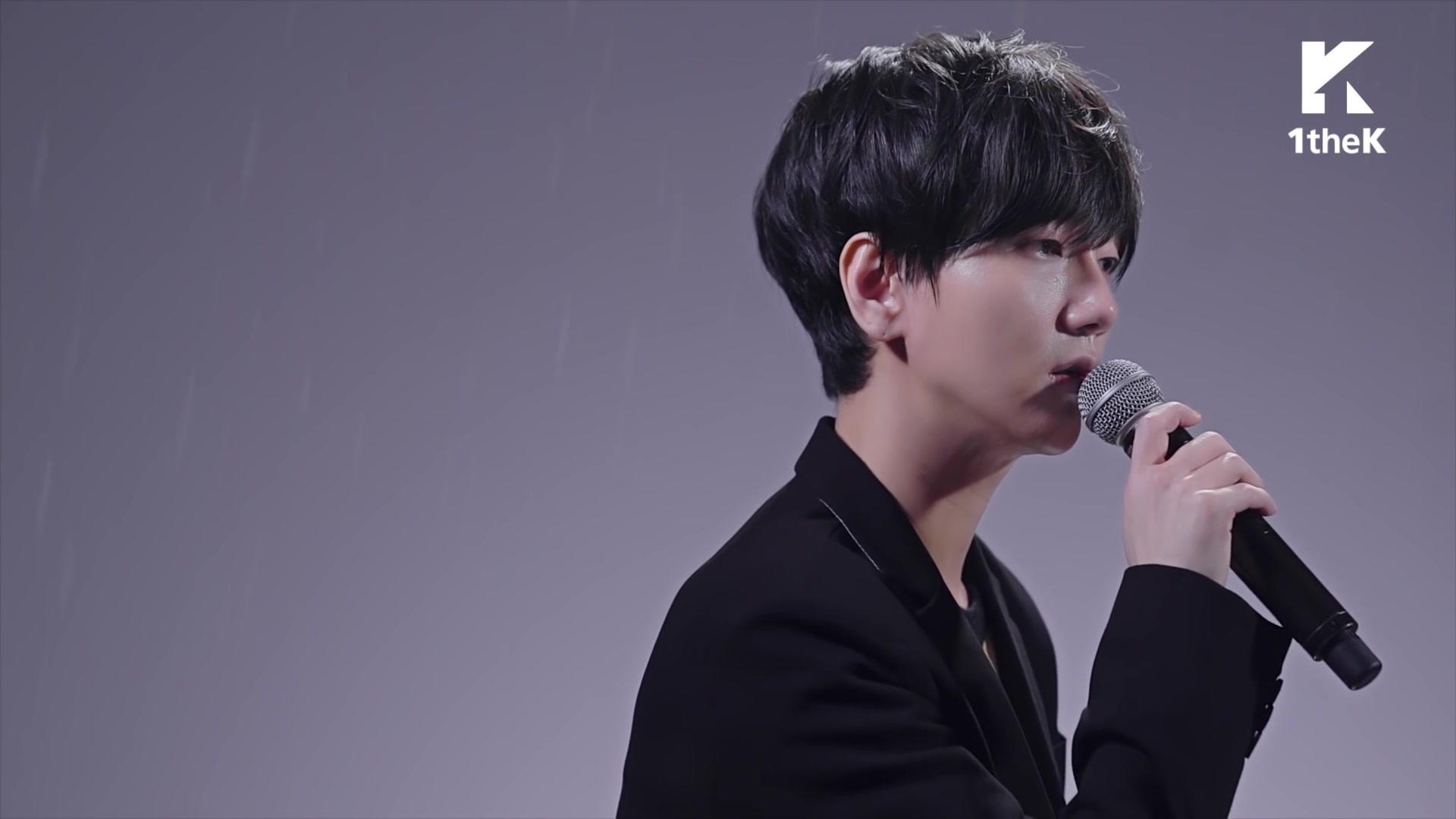 super junor艺声_ yesung(paper umbrella)春天的阴雨 live版 ( 1080
