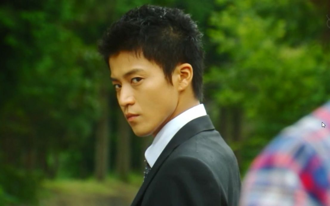 活动  东京狗 男神西装暴徒简直狂拽酷