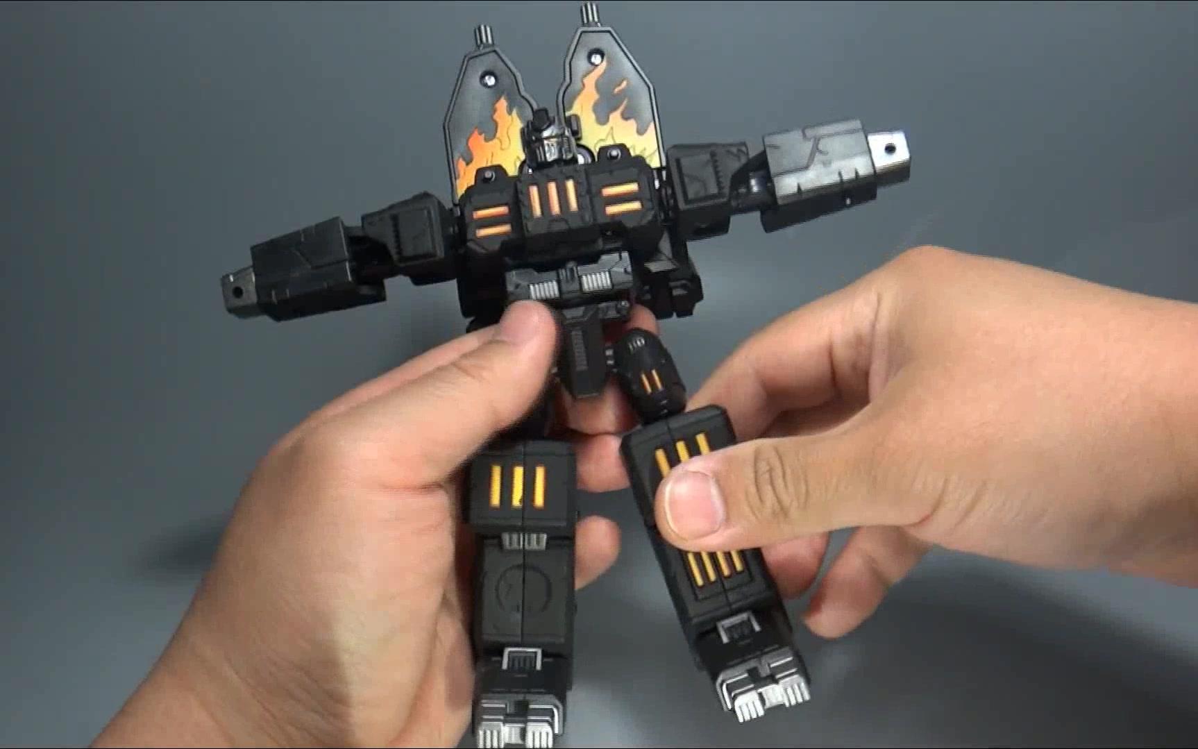 叉鱼的变形金刚分享99-官方钛系列-堕落金刚_哔哩哔哩_bilibili