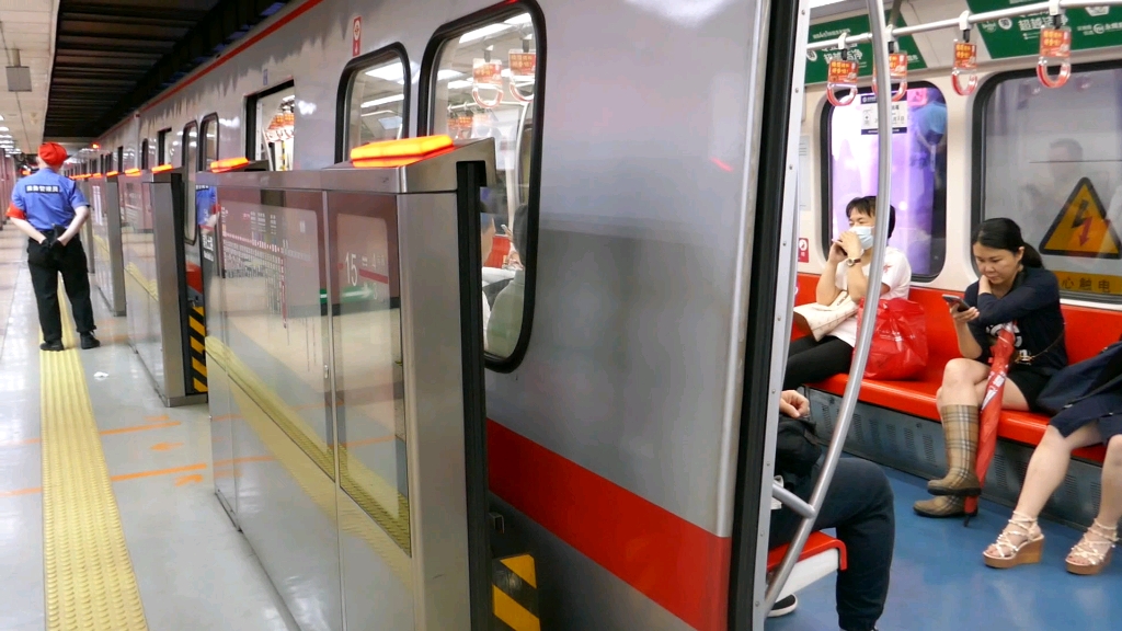 【北京地铁】1号线01027(老Ⅴ)出木樨地站