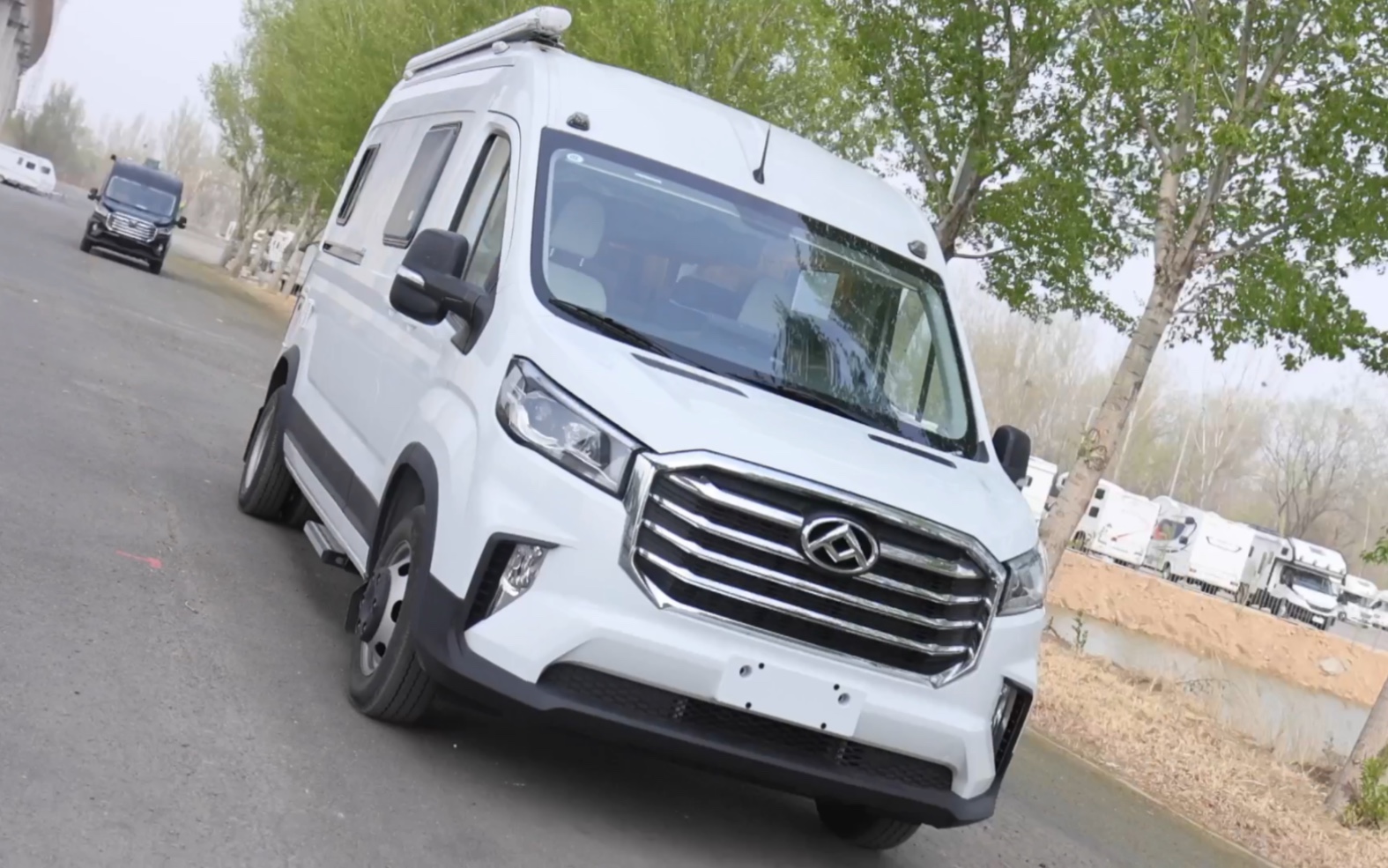 上汽大通v90b型房车热销车型