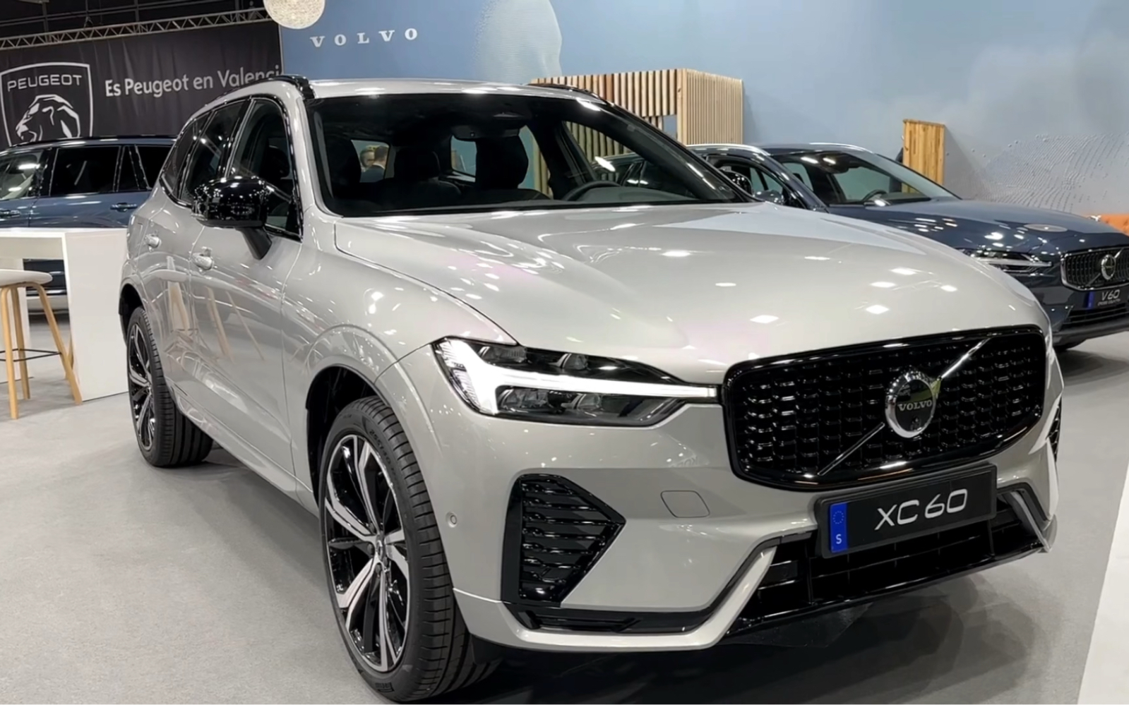 0t 全时四驱,2023款沃尔沃xc60配置介绍及落地行情#沃尔沃xc60