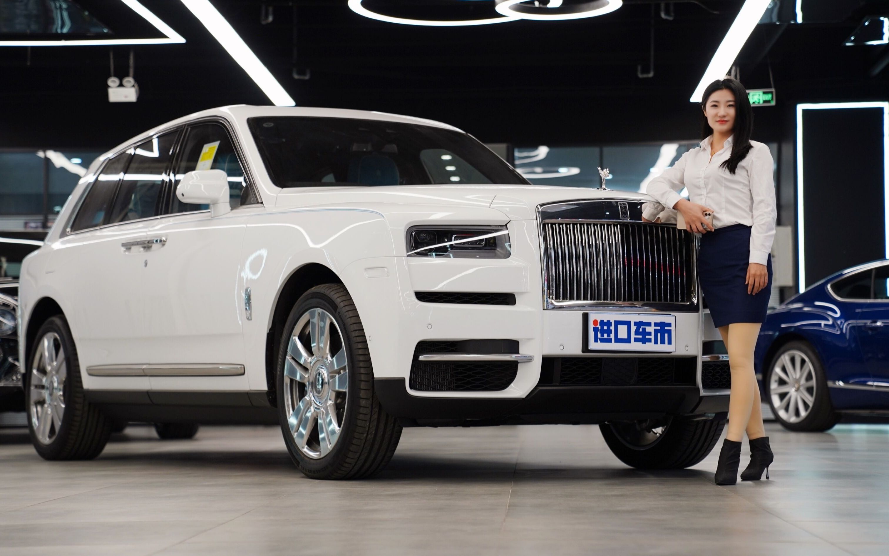 劳斯莱斯库里南实拍,体验艺术与工艺的精致之美