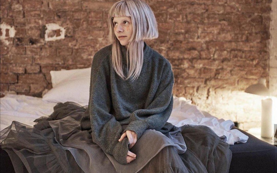 aurora[小曦]-aurora sure knows how to interview(英文字幕)