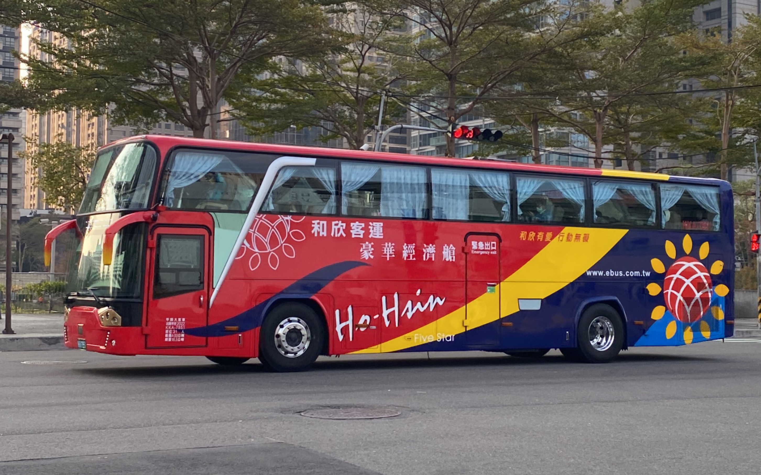 和欣客運 scania k410 六期 國道巴士 7511路 kka-7851