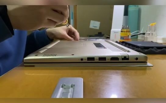 超详细新手入门 Dell燃7000拆盖操作教程哔哩哔哩bilibili