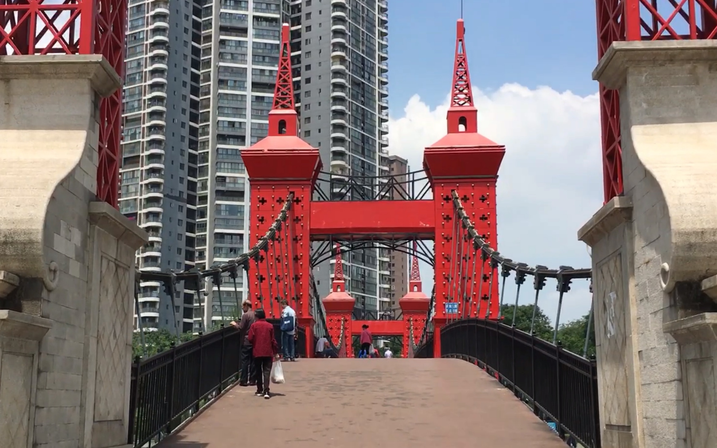 成都华阳最美的一座桥,今日带大家看看,我每天都从这个桥上过