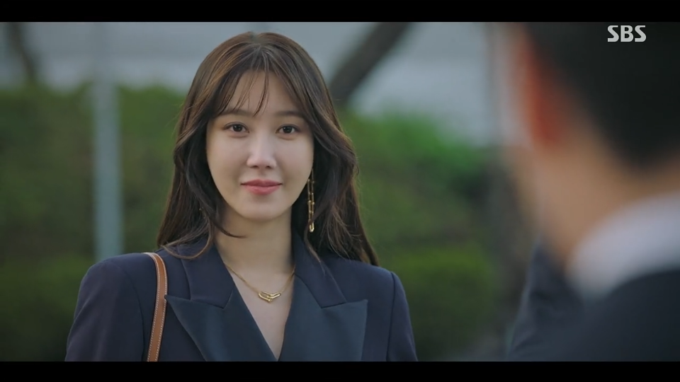 【顶楼】沈秀莲×尹室长:黑化复仇女主人vs忠心靠谱属下