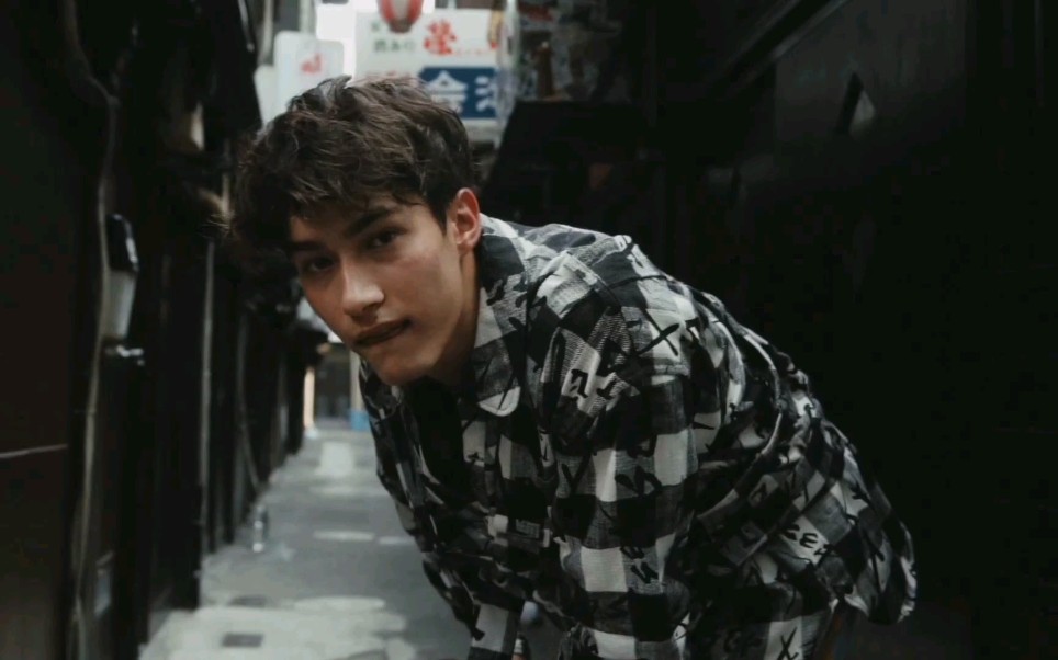 mika米卡用intersection的mv打开输入法