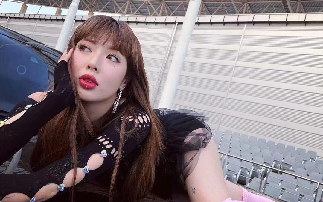 230812 泫雅 - 完整版-鸟叔夏季演唱会